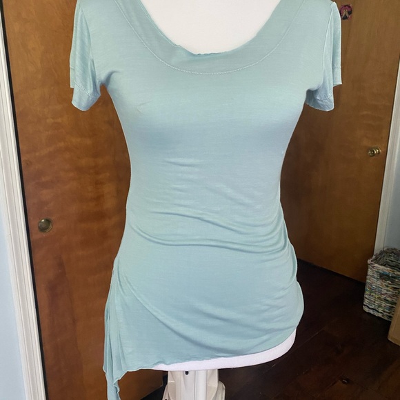 Island Importer Top Medium Pebble Blue Bangkok Jersey Rayon NWT - Picture 3 of 16
